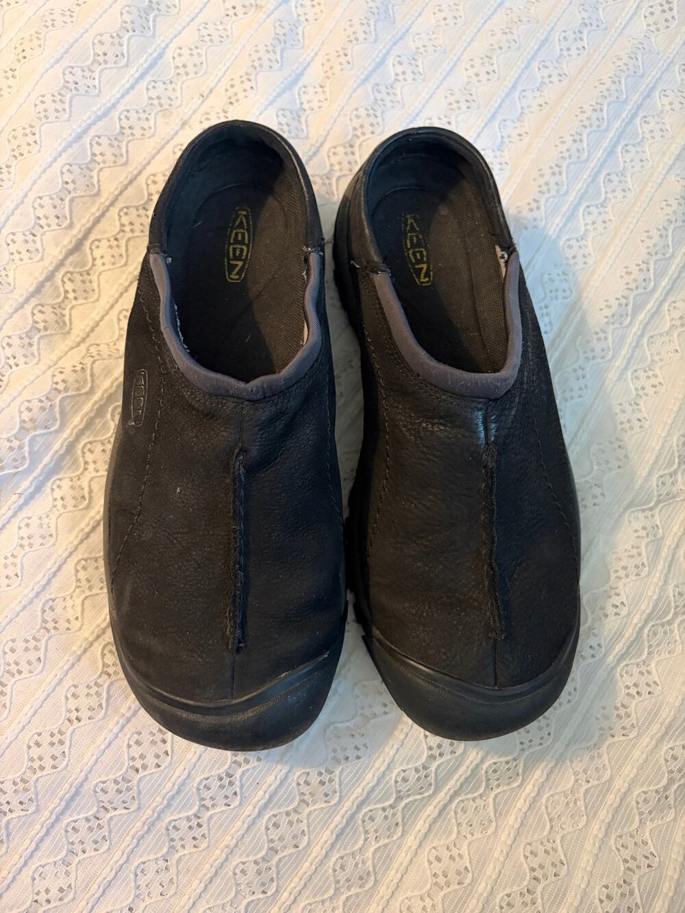 KEEN Kaci Slide Black Leather Clogs Women's 10.5 Slip On Shoes 1017459 Mules